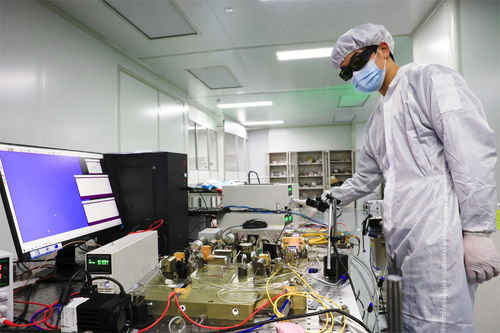 科创驱动发展 合肥庐阳经开区大功率超快固体激光器技术领先，网络技术同步突围
